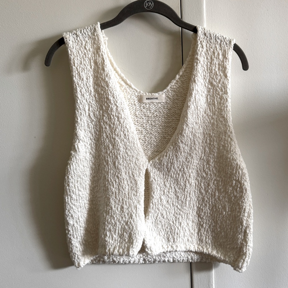 Source Unknown White Tank Vest
